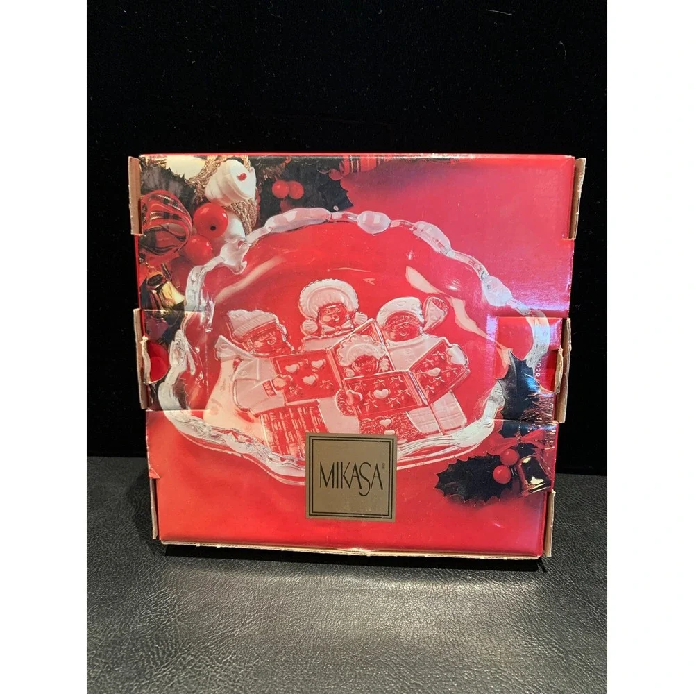 Vintage Mikasa Crystal Christmas Carolers Singing Sweet‎ Candy Dish Germany
